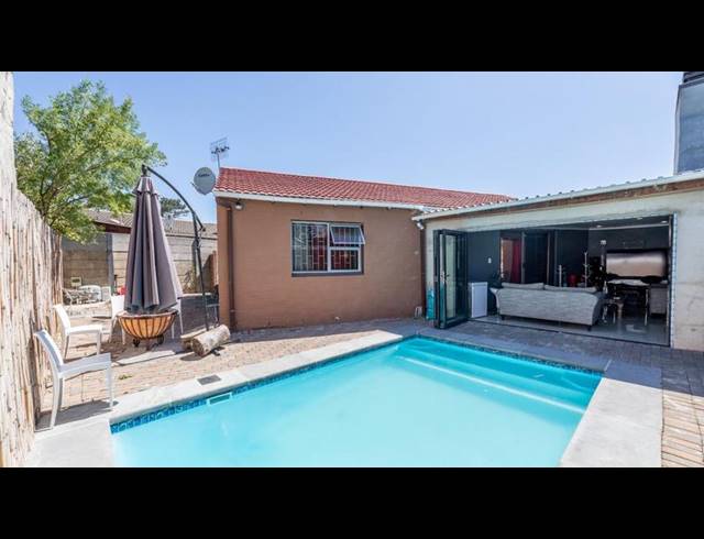 3 BEDROOM HOUSE FOR SALE IN NORTHPINE